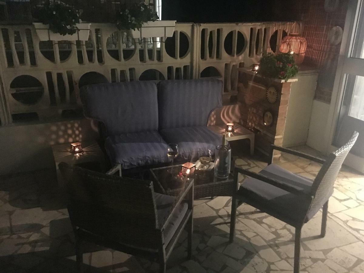 La Casa Sulla Spiaggia Apartament Nettuno Zewnętrze zdjęcie